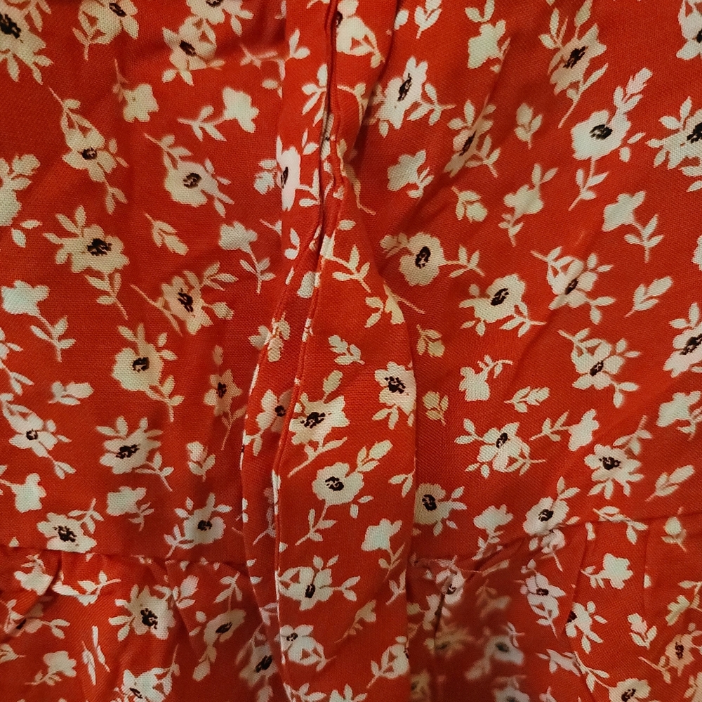 NWT Lily Rose Red White Blue Floral Halter Short Romper - Picture 4 of 9
